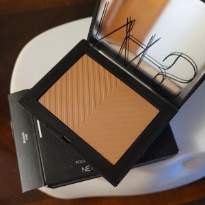 NARS DIFFUSING BRONZER